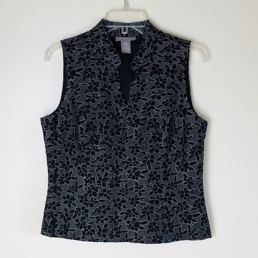 Kaner black laces sleeveless size 8
